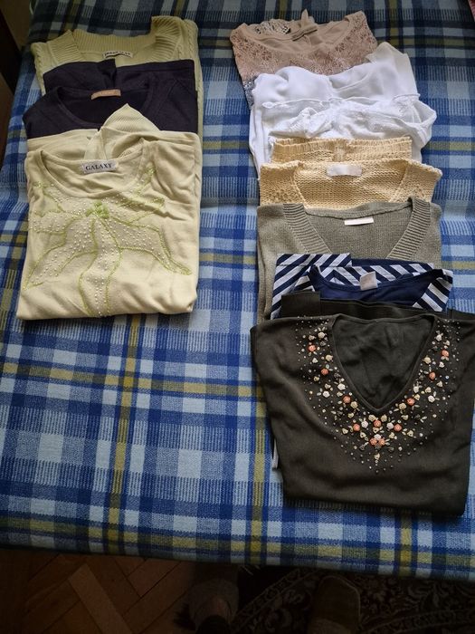 Duza paka ubrań damskich