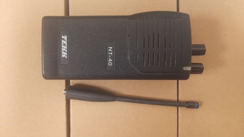 Baofeng, Icom,Tekk, Motorola FRS GMRS UHF pmr Рація радіостанції заряд