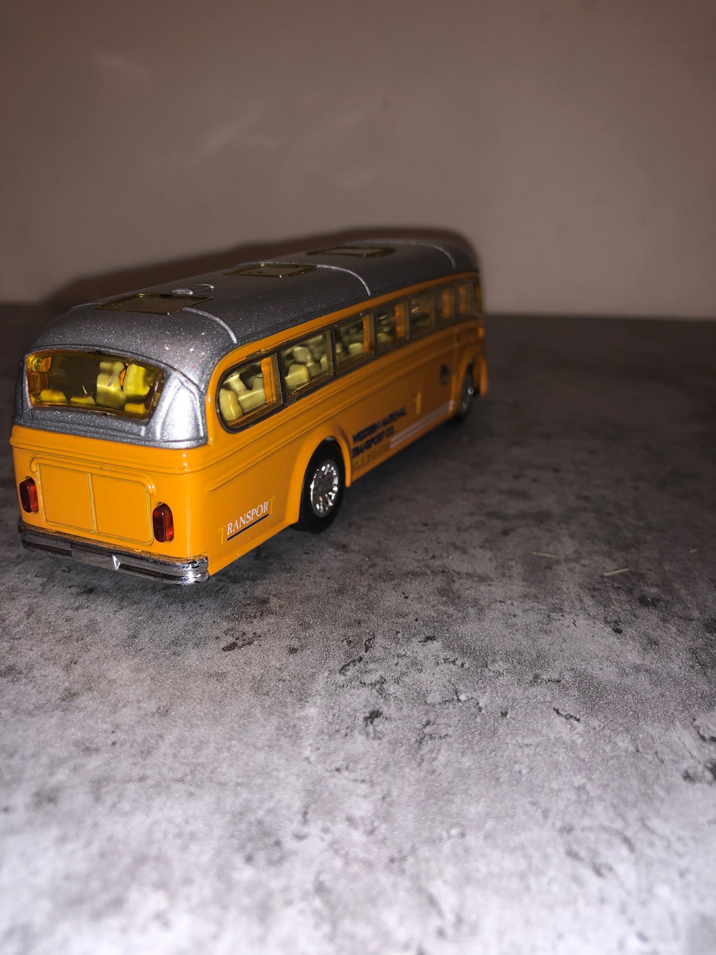 Autocarro colecionável Superior Classic Bus