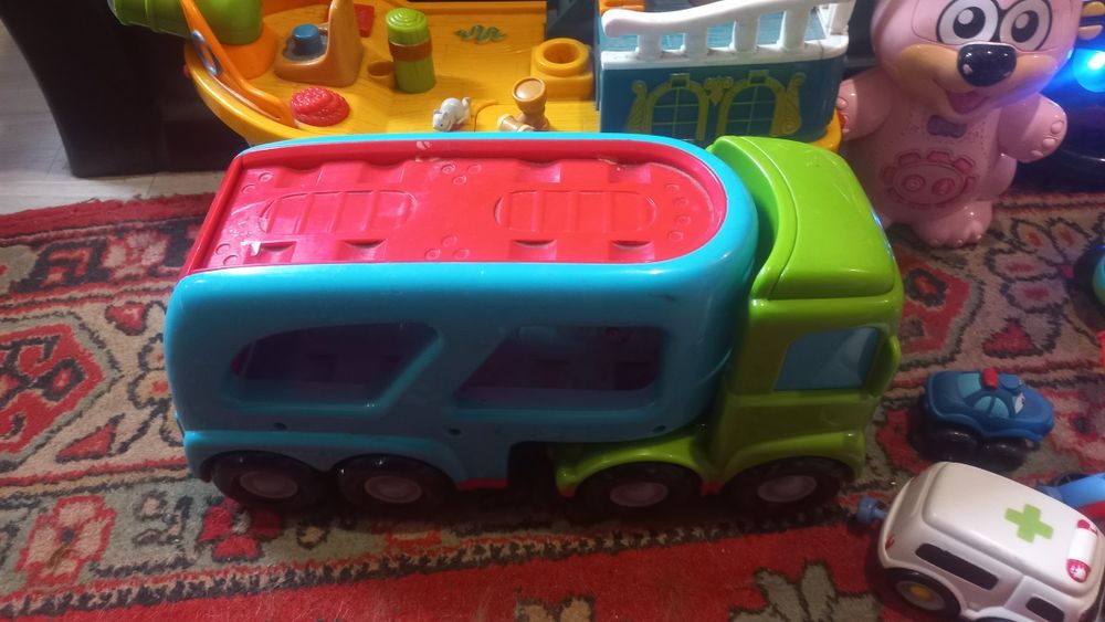 Игрушки для мальчика