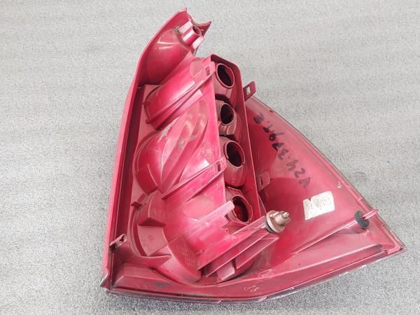 Farolim esquerdo PEUGEOT 307 SW (3H)