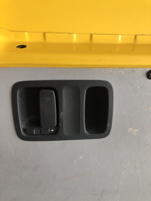 Двері  задня Віто 447