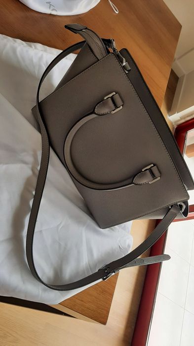 Mala Michael Kors Cinzenta em pele Safiano  modelo Selma médio