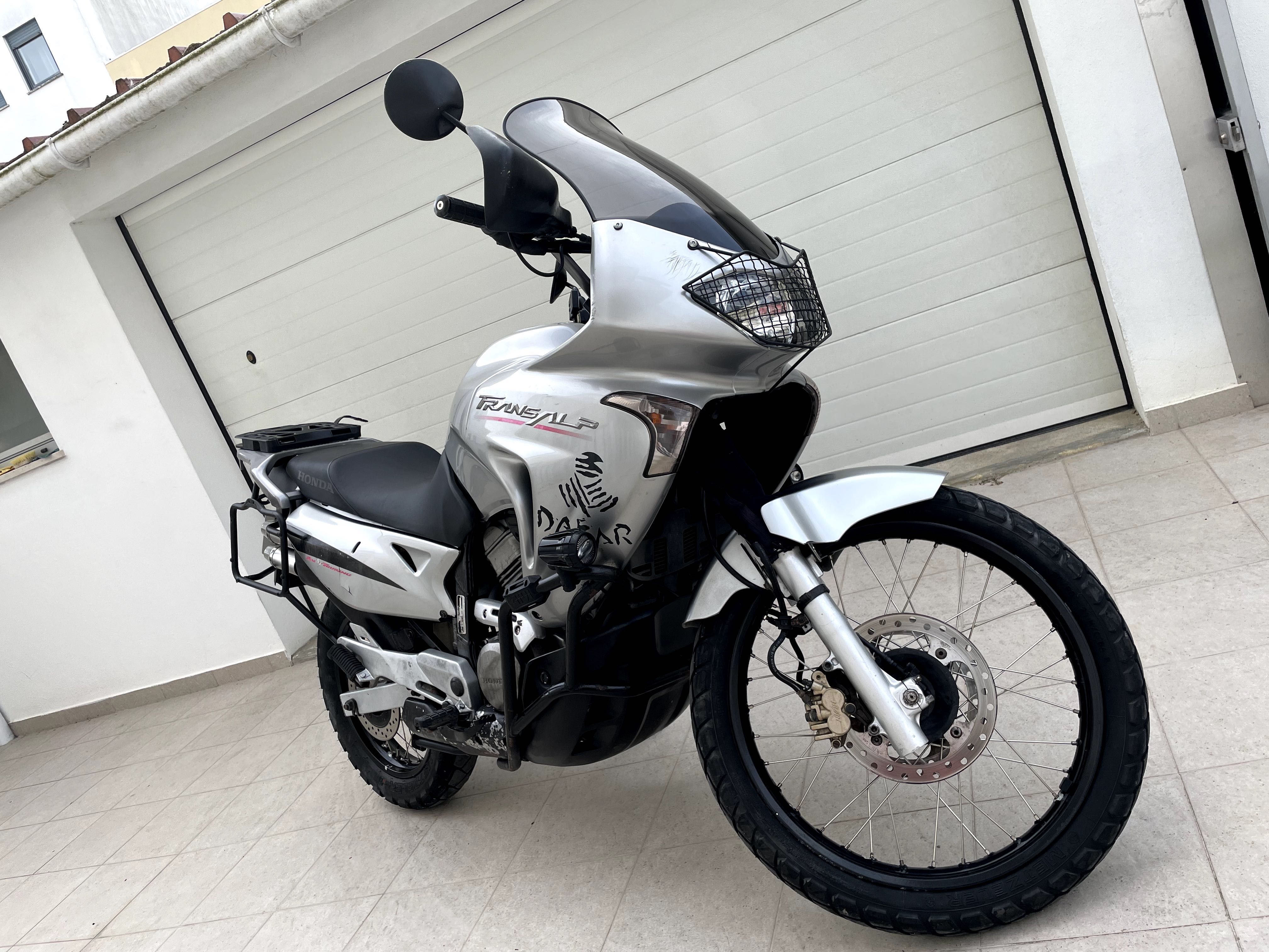 Honda Transalp XL 650 de 2006 full extras