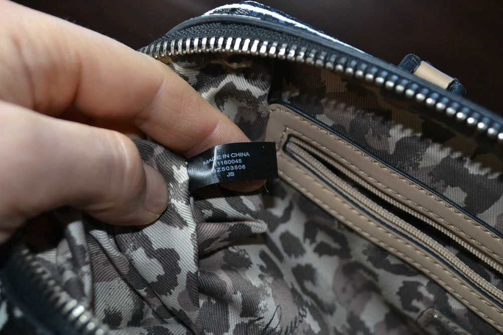 guess сумка женская оригинал сумочка саквояж с брелоком, зебра