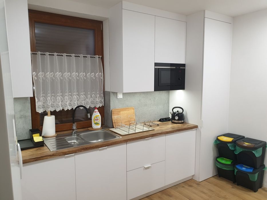 Pokoje z łazienkami 2-3 osobowe, od 65zł, duży monitorowany parking