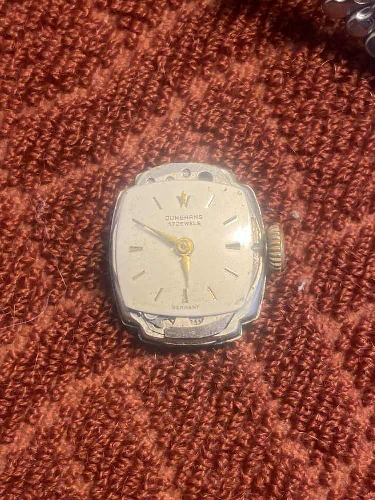 Junghans Pozłacany damski zegarek mechaniczny nakrecany sprawny