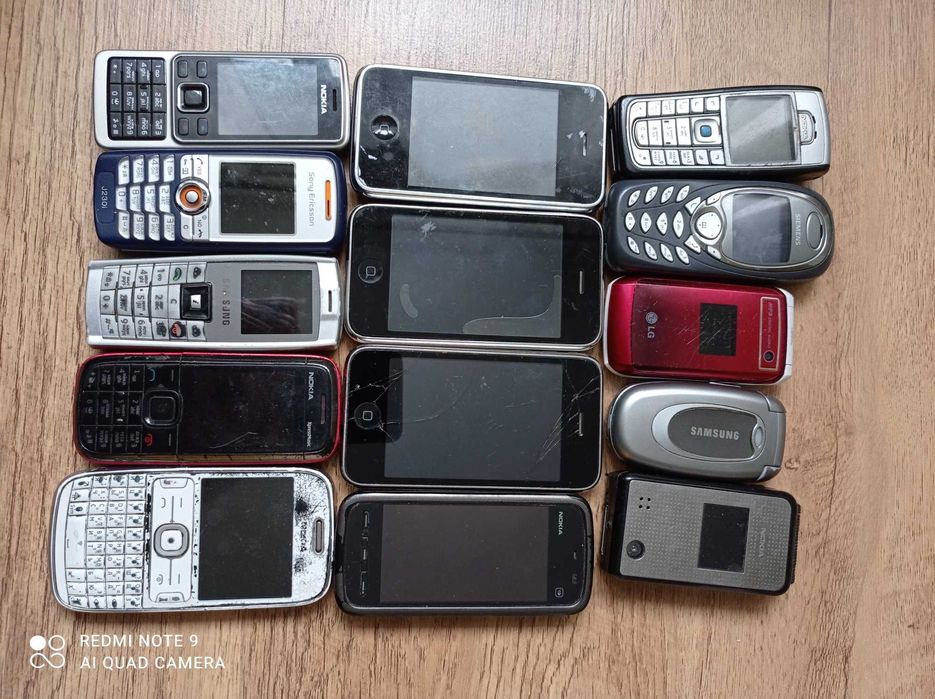 Телефон мобильный на запчасти