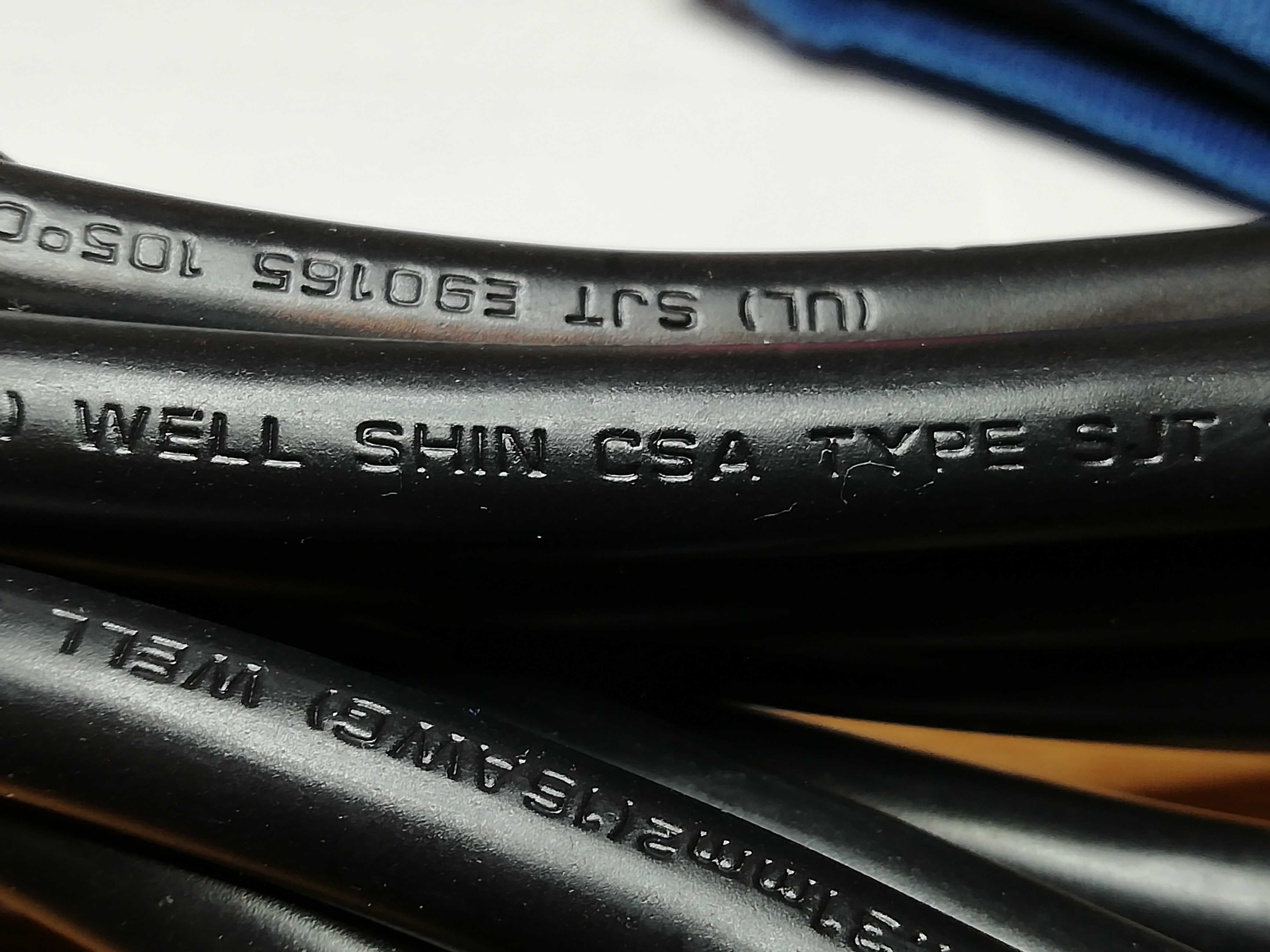 Kabel zasilający C14/C15, 3M, 13A, 3x1,31 mm2