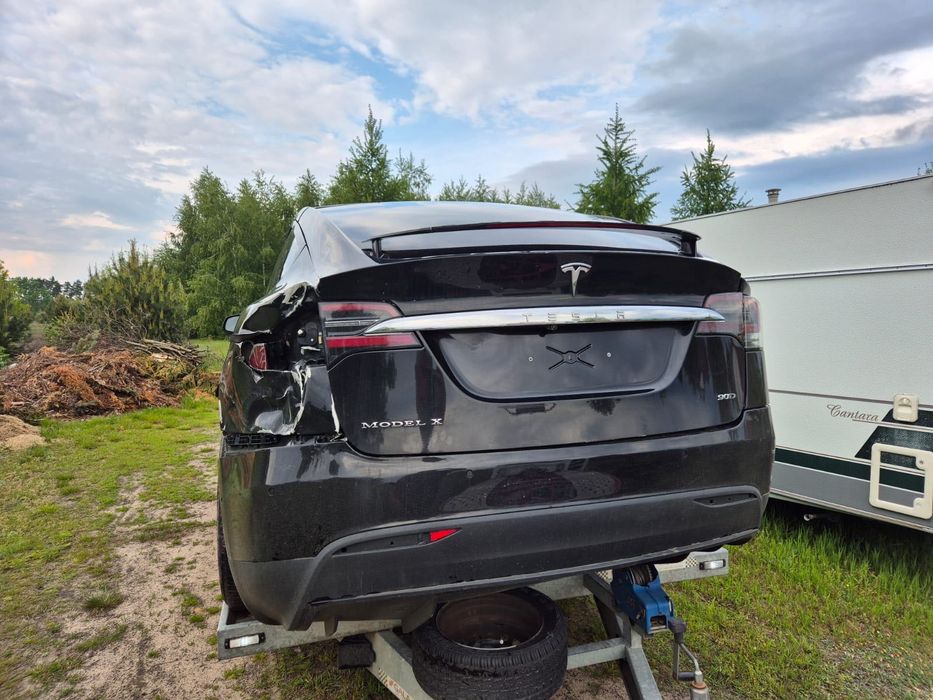 Tesla Model X 75D.18r.. Brak baterii.Zamiana na inny.