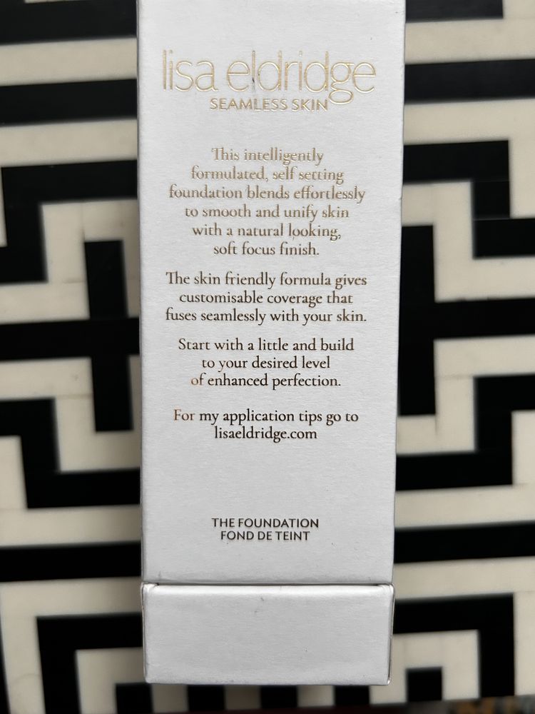 Lisa Eldridge Seamless Skin odcień 3