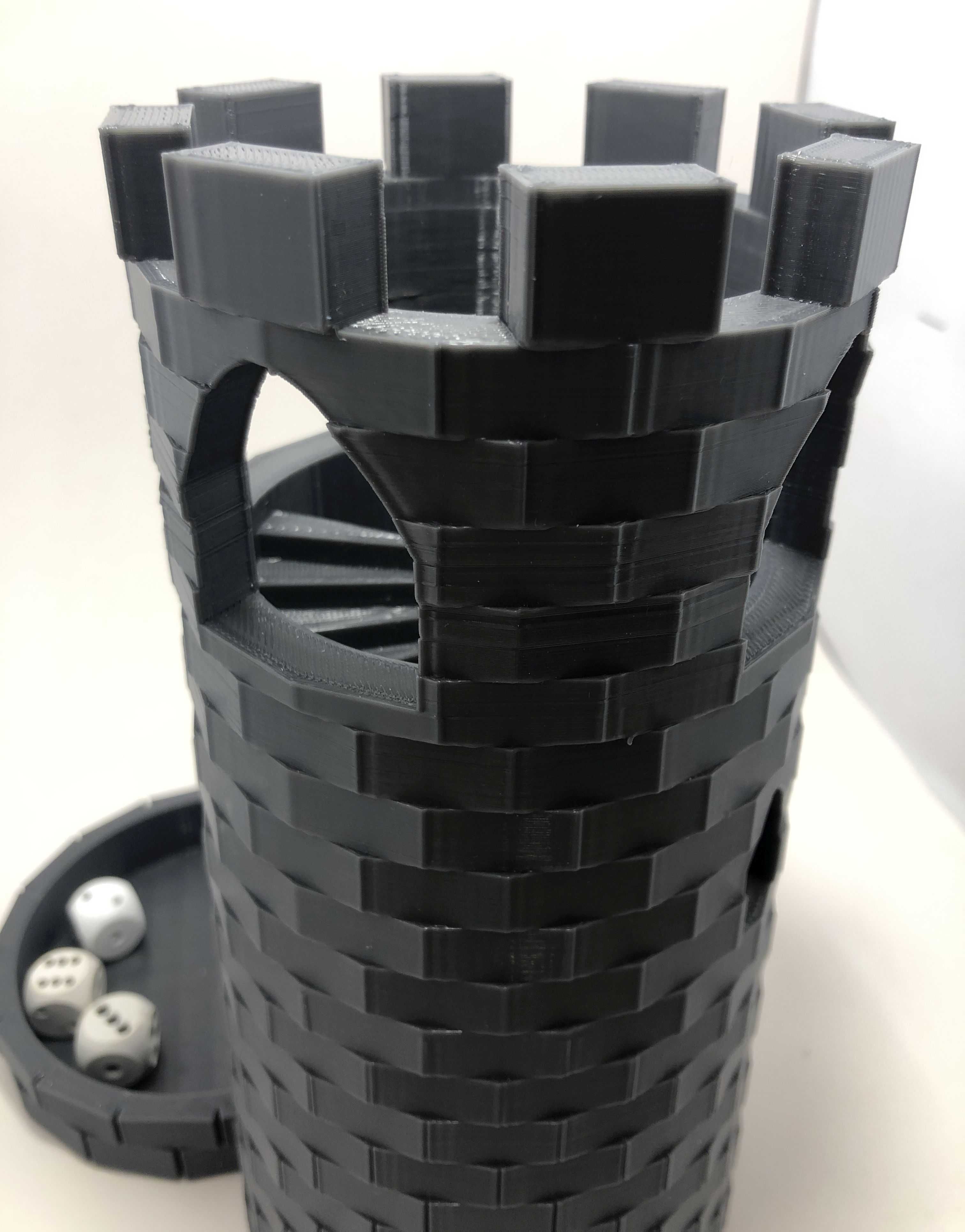Wieża na Kości – Dice Tower do Gier Planszowych | Duża 22cm