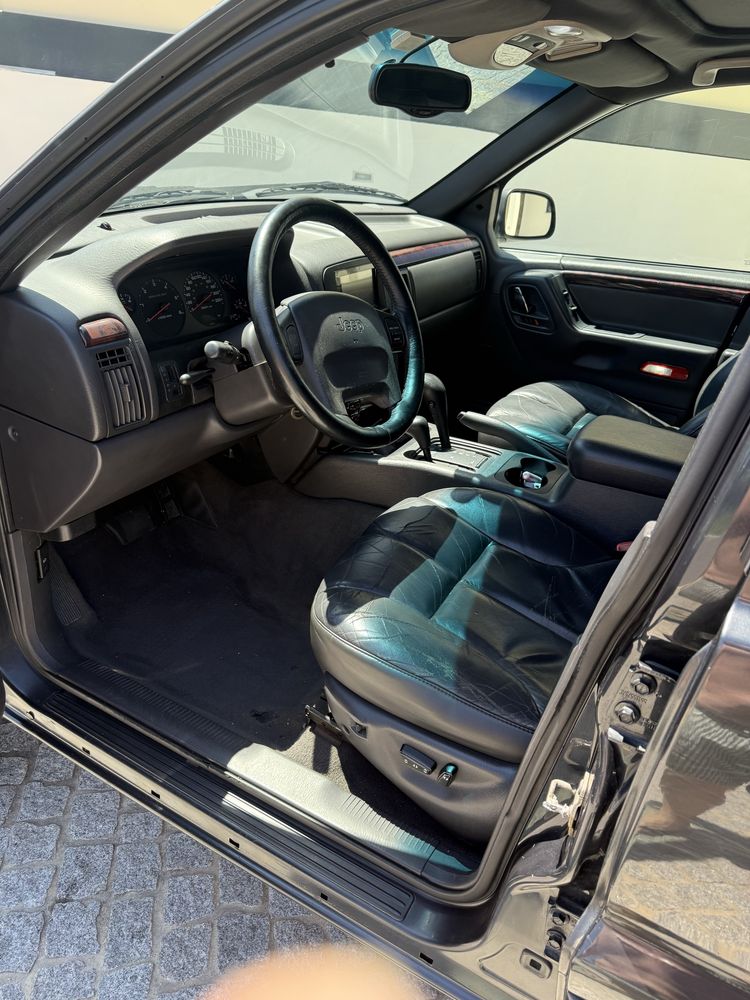 Jeep grand cherokee limited quadra drive retomo moto