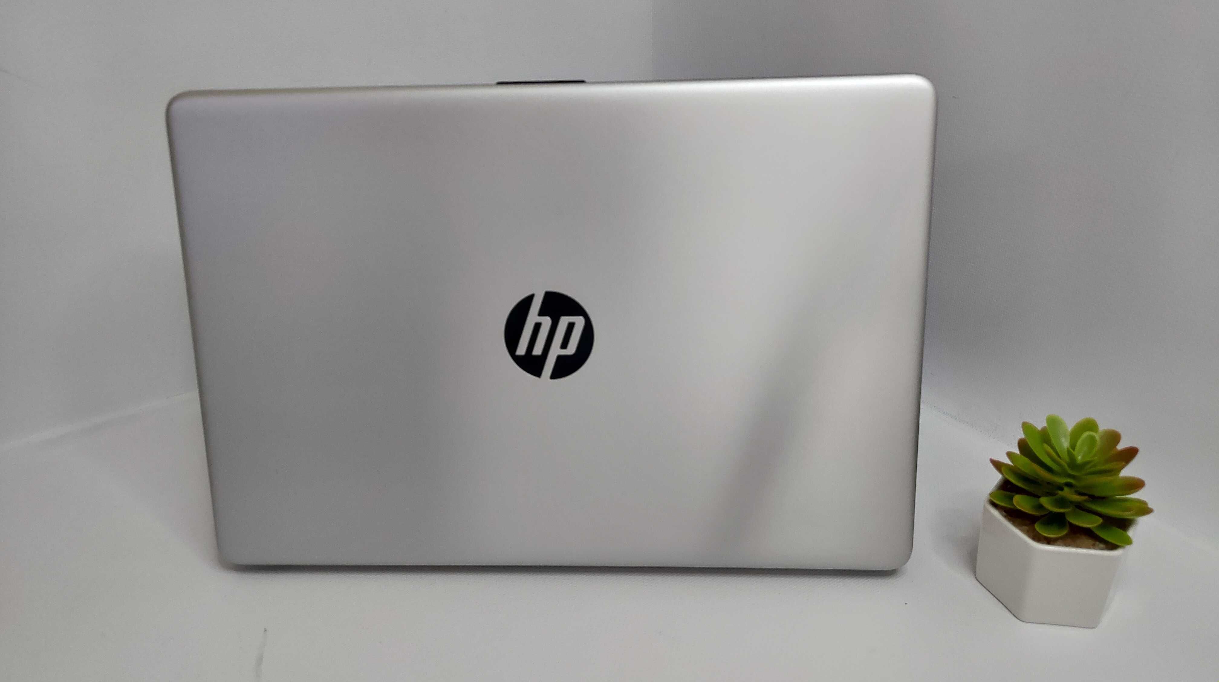 Ноутбук HP 15s-fq2006s (15.6"/IPS FHD /core i5-1135G7/RAM 8/512 SSD)