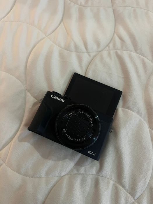 Canon g7x Mark III