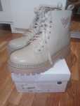 Bezowe workery botki r 40