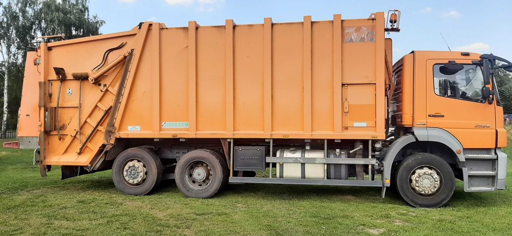 MERCEDES AXOR Śmieciarka 6X2 Euro 5 Zoeller Haller 67900 + VAT