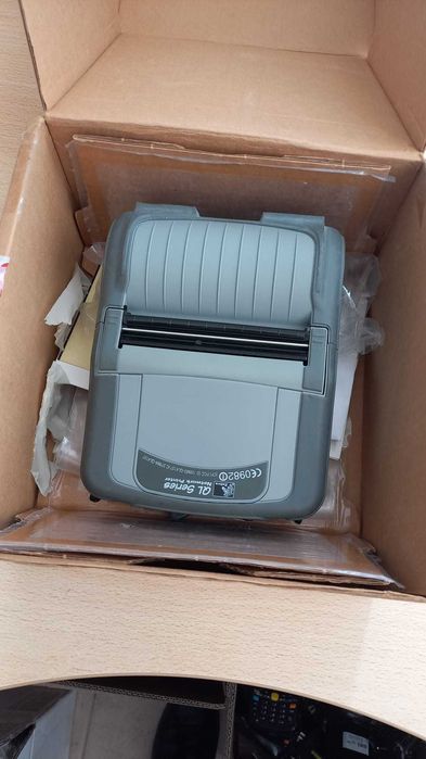 Impressora de etiquetas Zebra QL420 sem uso