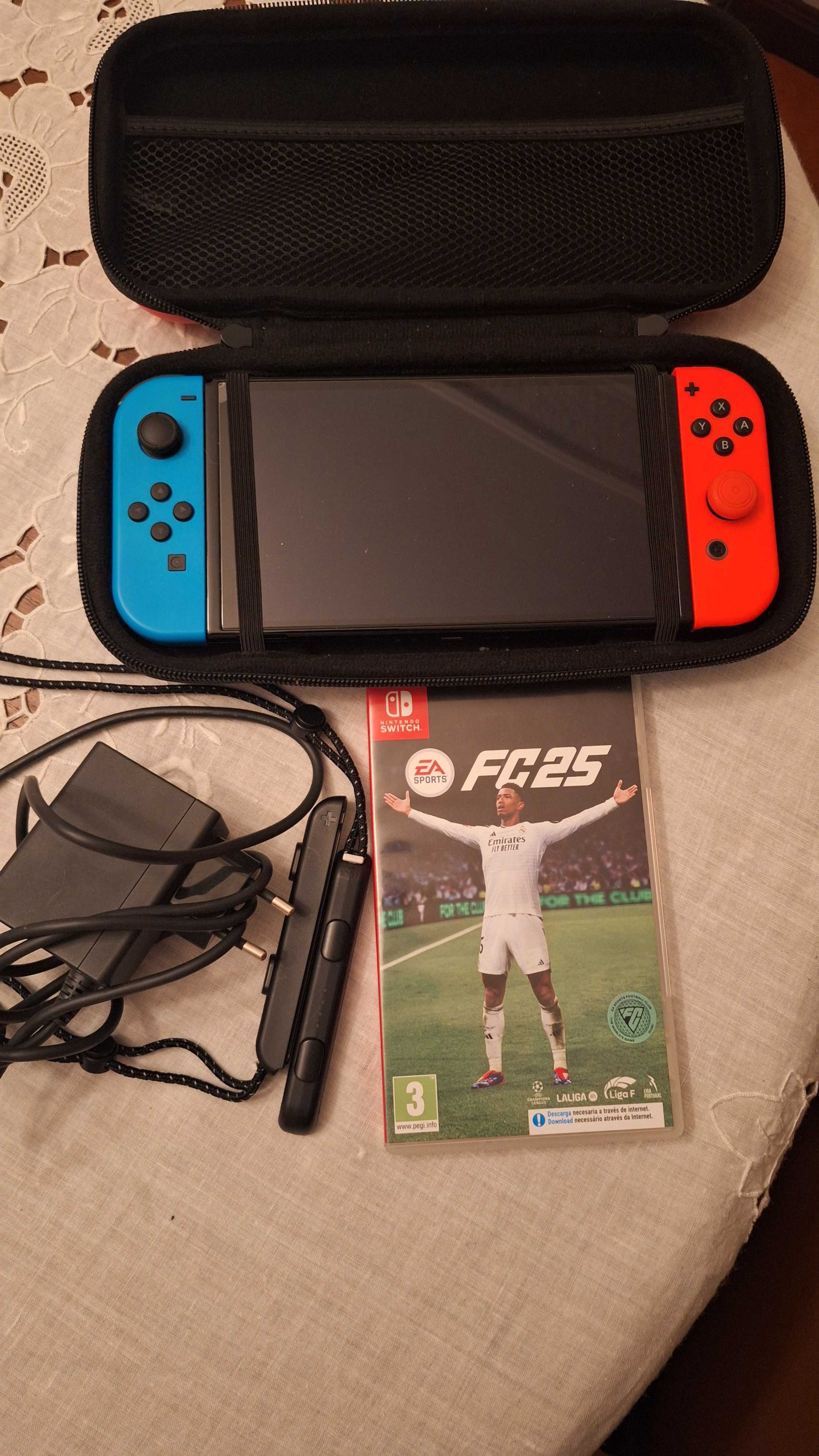 Nitendo switch oled + FIFA + mala