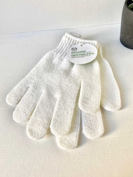 Luvas de banho esfoliantes The Body Shop