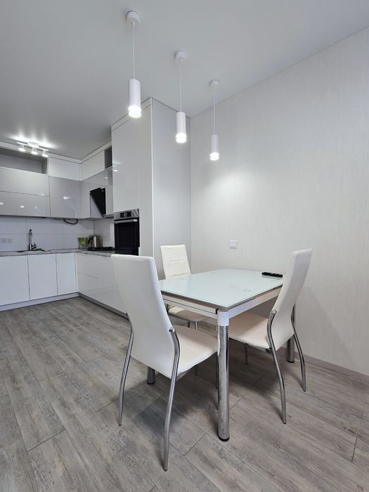 Здам в оренду 1 кімнатну квартиру з кухнею-студією!Княгині Ольги