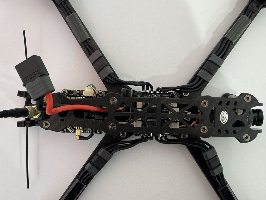 квадрокоптер FPV 7 дюймів