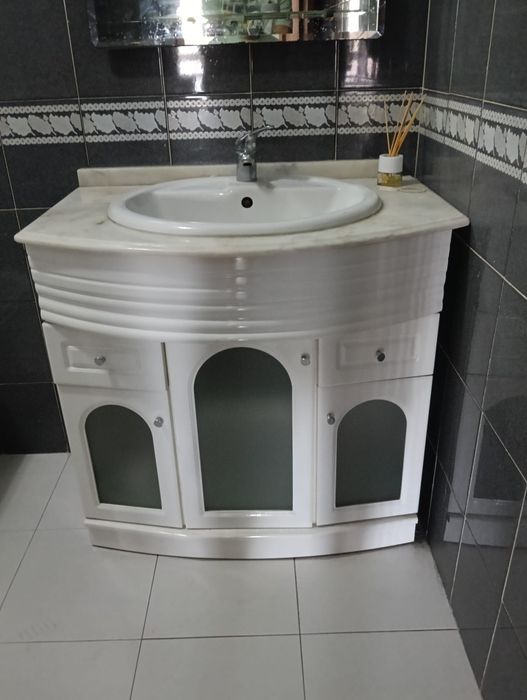 Vendo móvel casa de banho