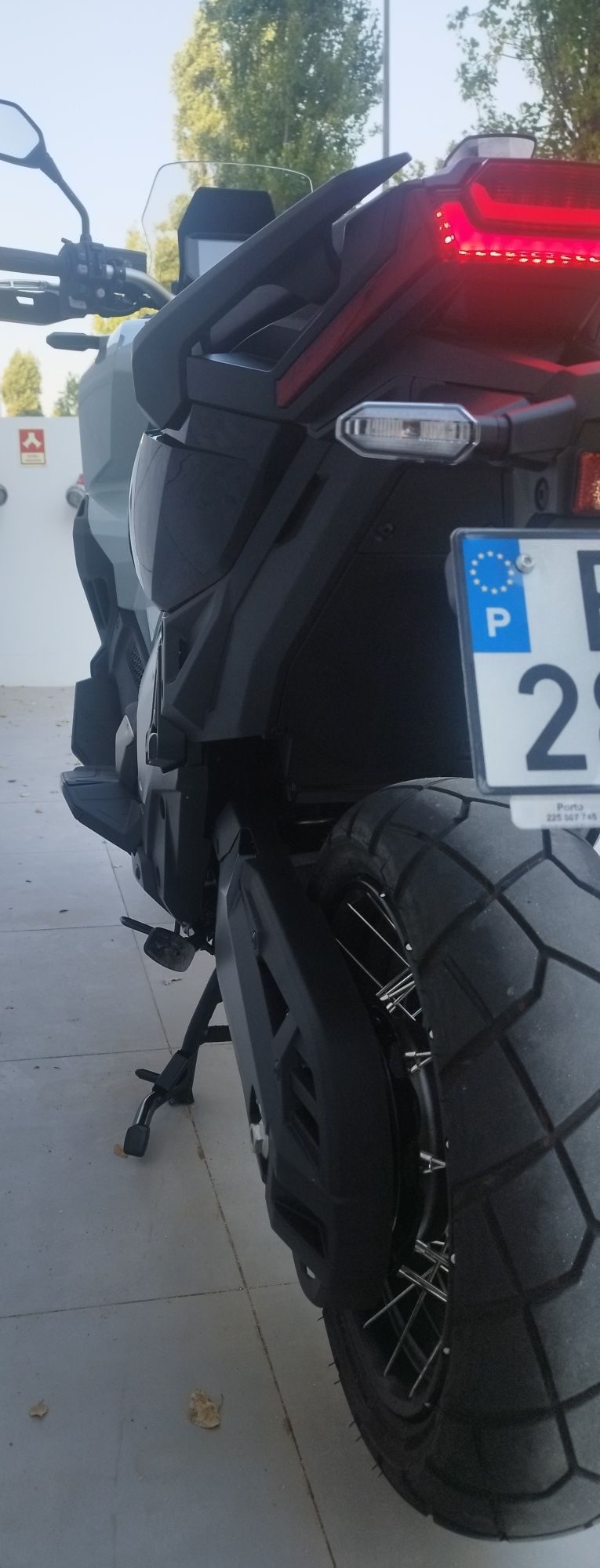 Honda X-ADV 750 || NOVA