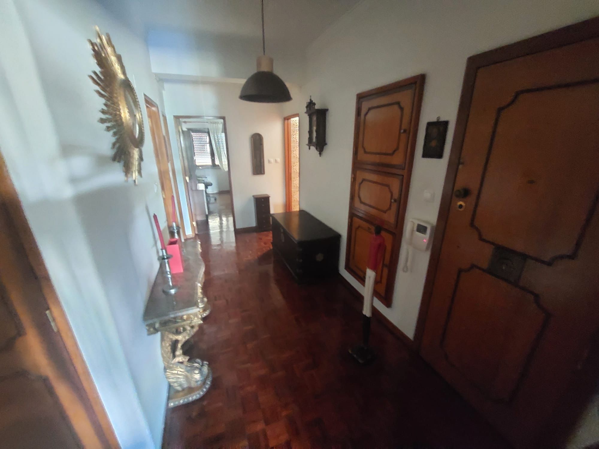 Dois quartos em T3 em Benfica