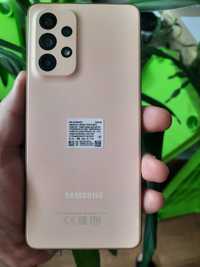 Samsung A53, 8/256, практично новий. Колір orange + чохол протиударний