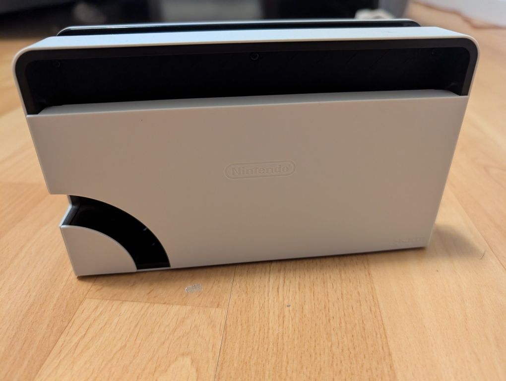 Nintendo switch OLED dock Plus adapter na wejście LAN z wejścia USB