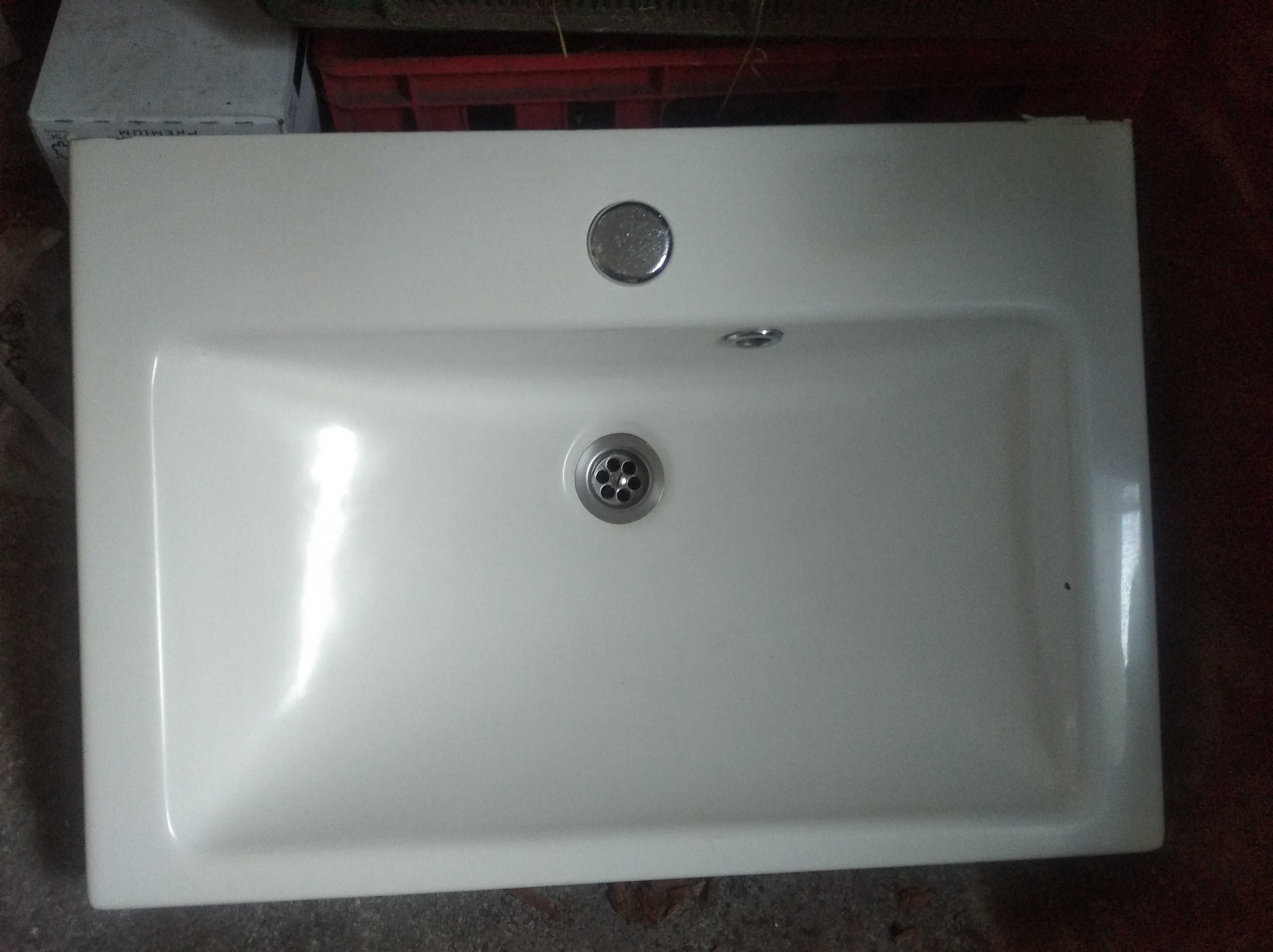 Umywalka do łazienki 60 x 42
