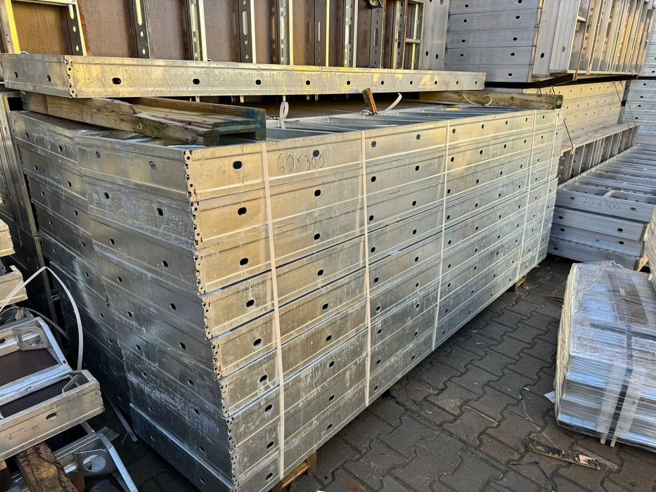 Płyta Bauframe 240x300 szalunki ścienne, ręczny montaż 60kN/m2