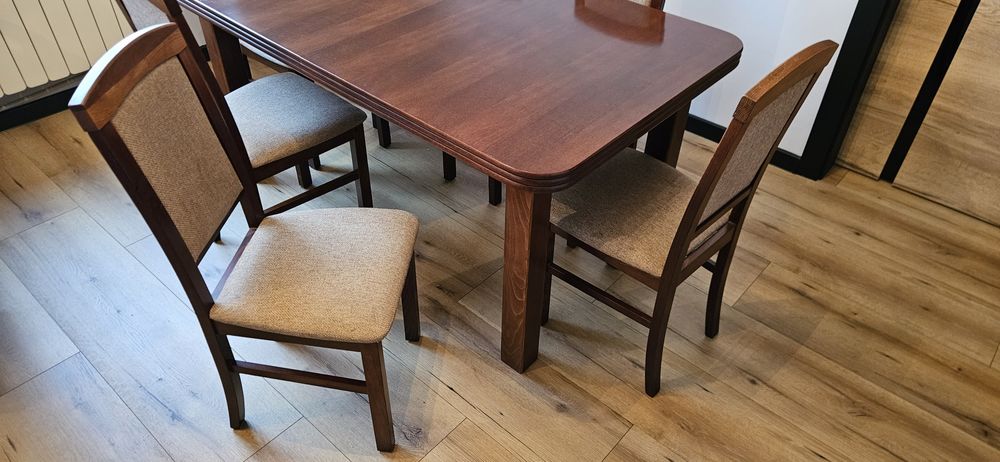 Zestaw mebli pokojowych