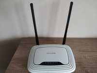 Router TP-LINK model: TL-WR841N 300Mb/s