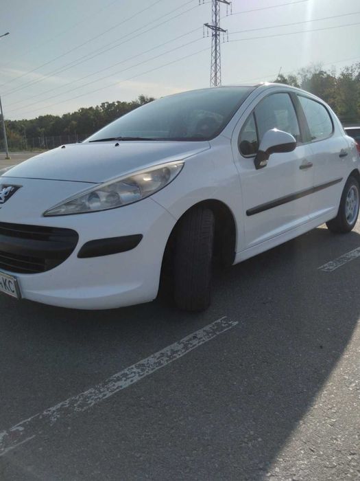 Продам Пежо 2007