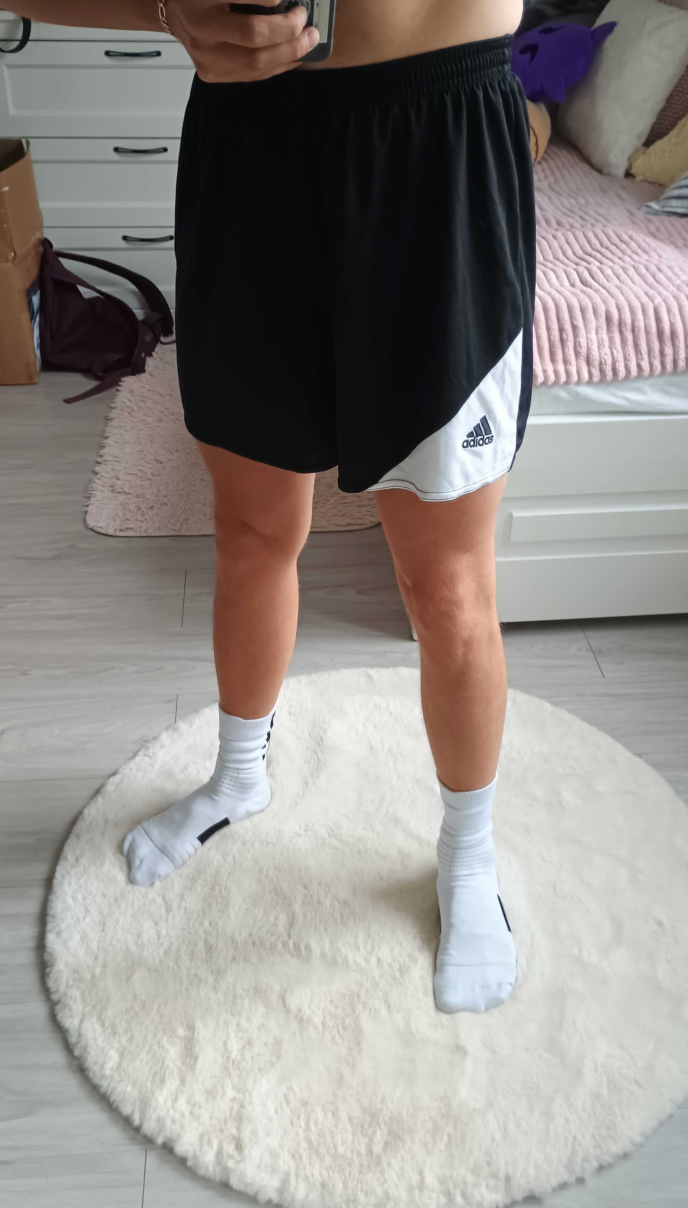 Męskie spodenki/szorty treningowe Adidas - rozmiar L, czarno-białe