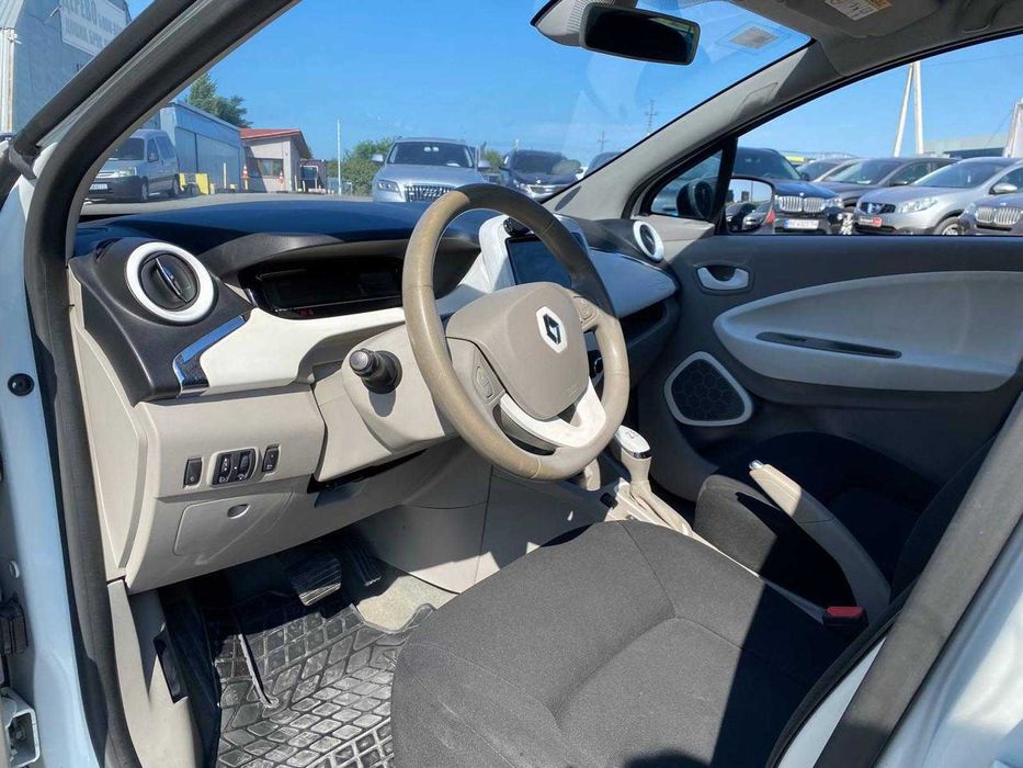 Продам Renault Zoe 2015р. #71147