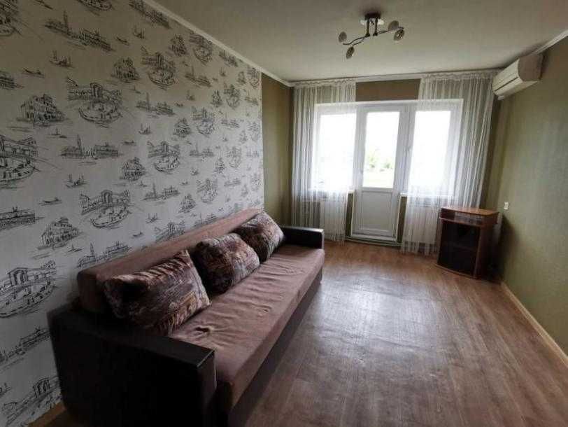 Продам 1 комнатную квартиру с ремонтом на Новых дома