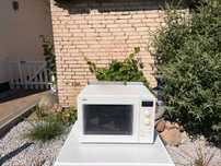 Kuchenka Mikrofalowa, Mikrofalówka AEG - Biała,900 W,Grill - Dowóz