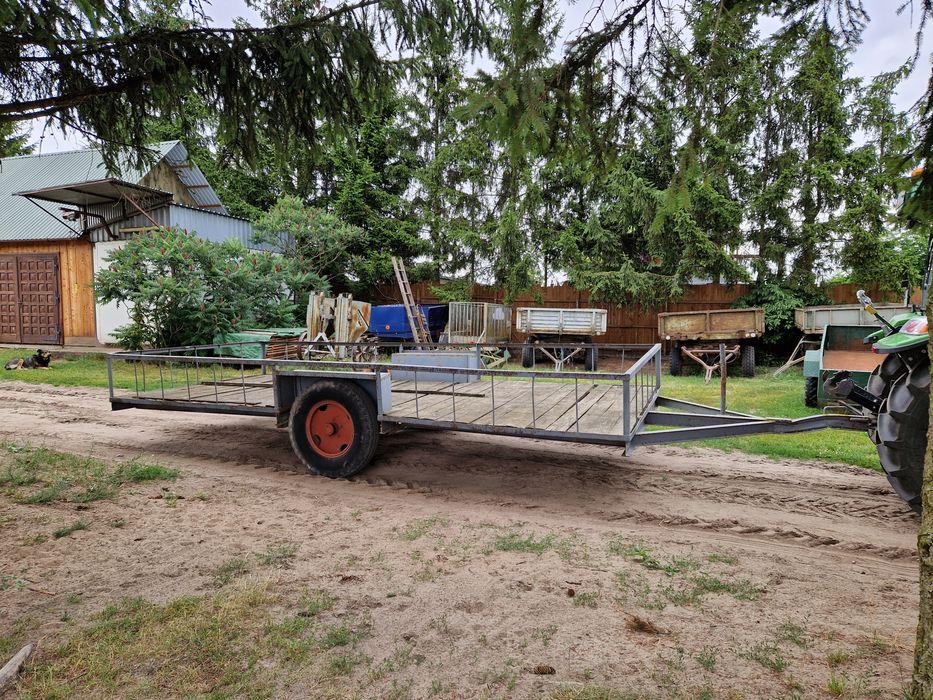 Laweta dłużyca do słomy