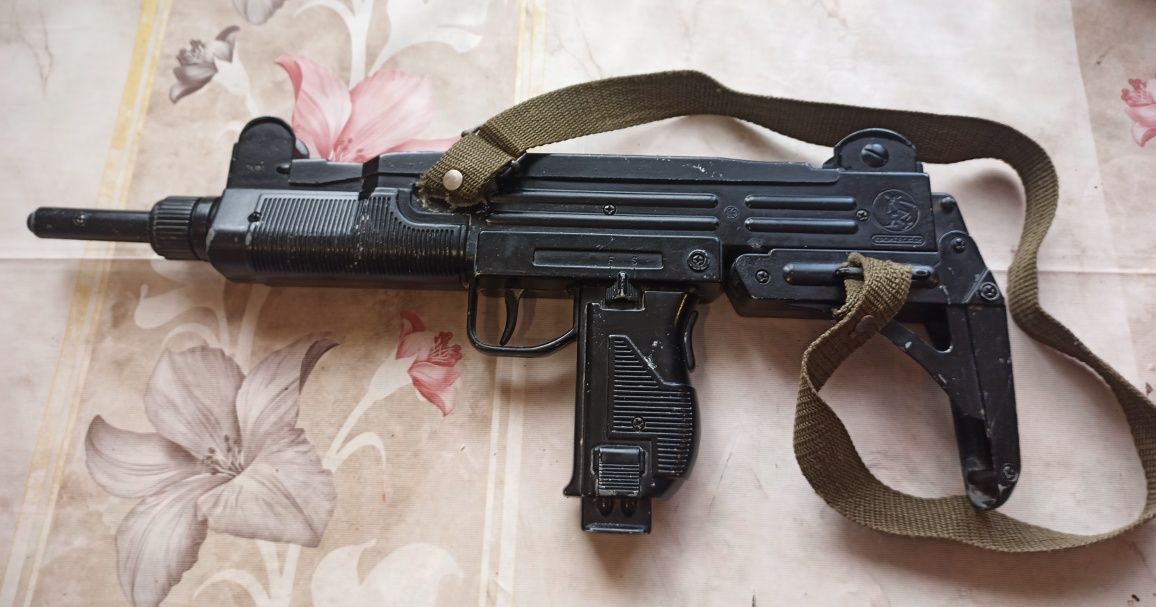 Играшка автомат УЗI ммг