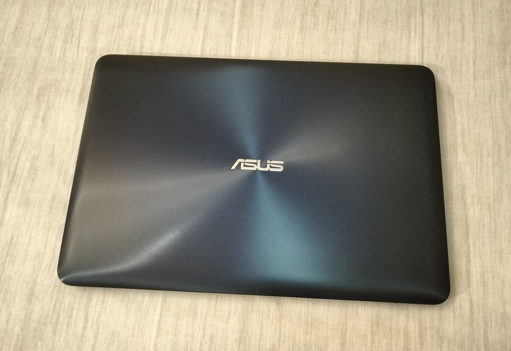 Asus _core i5/SSD 256/ram 12/Nvidia 940mx/новая батарея 3 ч.