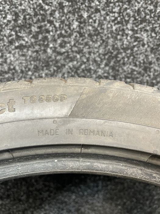 Продам Б/У шини Continental 225/40R18 WinterContact TS 850Р