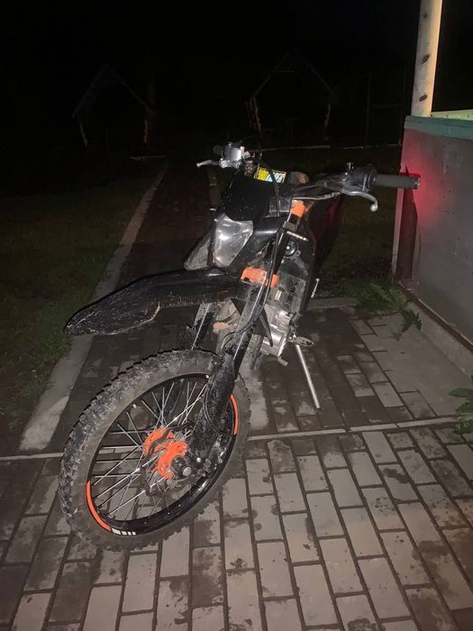 Продам мотоцикл кови старт 250 очень срочно бо уезжаю за границу