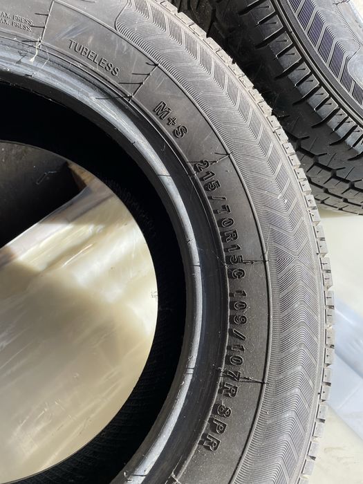Pneus semi-novos