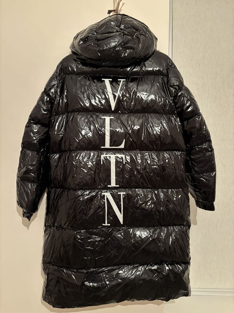 Пальто пуховик Valentino/Moncler/Китай/S-M-L-XL