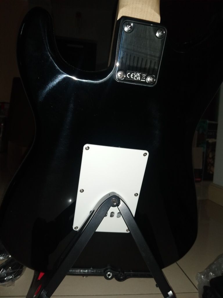 Gitara Elektryczna RockJam RJEG02-SK-BK Wzmacniacz Zestaw
