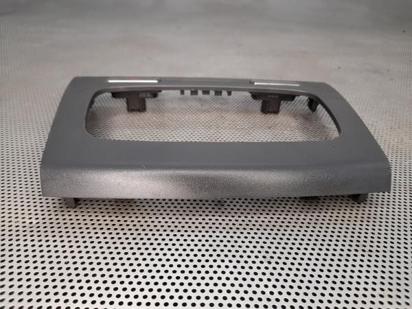 Moldura da consola central / rádio / aro FORD Transit Connect I (P65_,