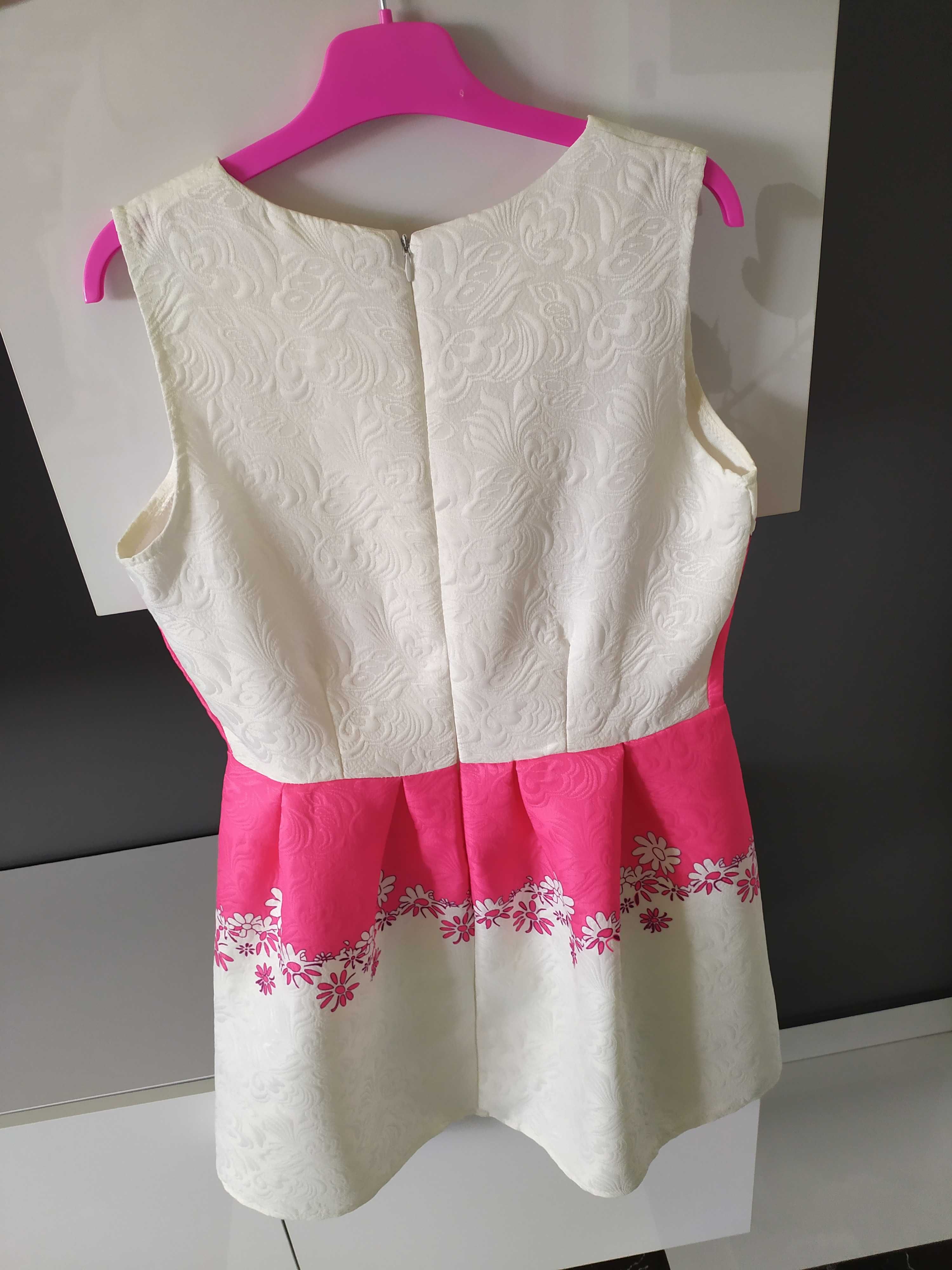 Biało-różowa sukienka żakardowa kwiatuszki M chrzest komunia wesele